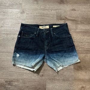 Guess ombre shorts 🩳